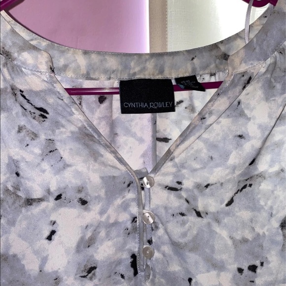 Blouse - Picture 3 of 5